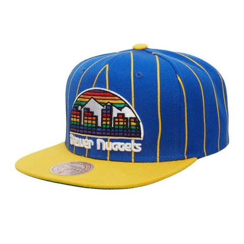 GORRA MITCHELL & NESS DENVER NUGGETS TEAM PIN SNAPBACK HWC