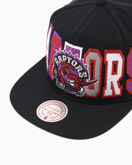 Gorra Mitchell & Ness NBA Varsity Bust HWC Toronto Raptors Unisex Snapback Cap